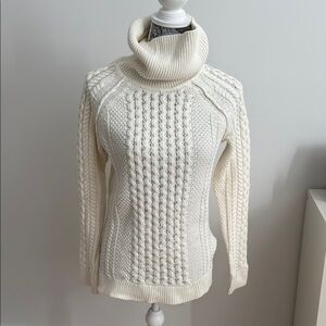 Bebe Cozy Ivory Cable Knit Turtleneck Sweater